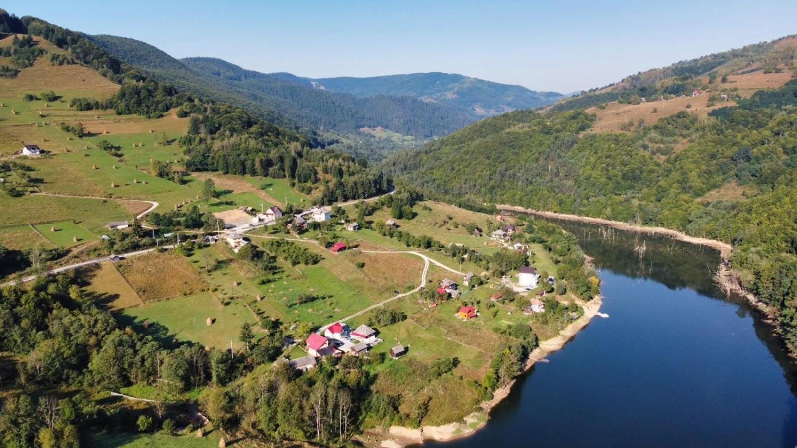 Cabana Baraj Apuseni Mountains Mihoesti Ngoại thất bức ảnh